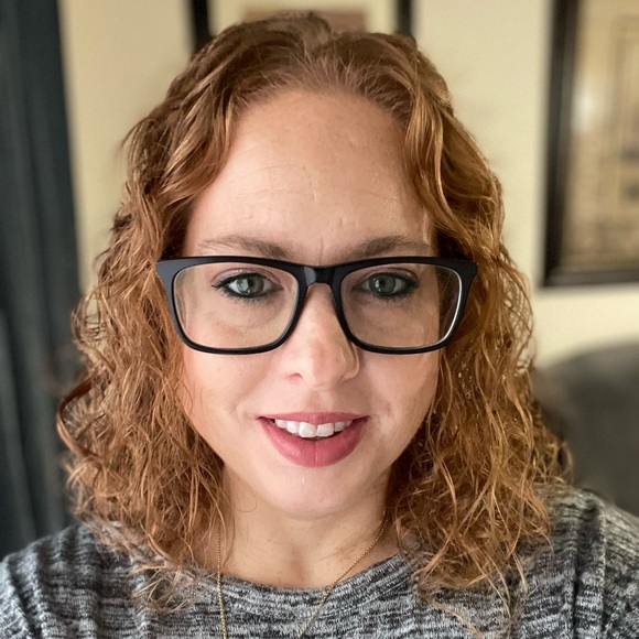 Meet your Posher, Mishiloh - Picture 1 of 1